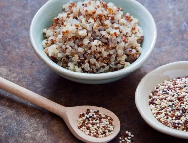 «Σούπερ» σαλάτα με κινόα